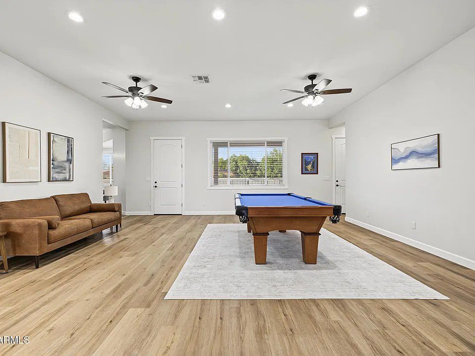 Game room with pool table in the Quartz estate